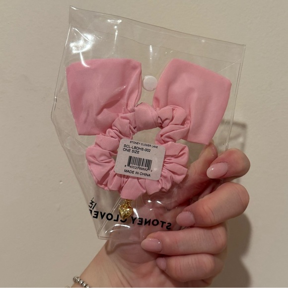 Sprinkle Scrunchie SCL Libby Birthday Collab Stoney Clover Lane NWT - Picture 2 of 2